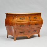 997 4015 CHEST OF DRAWERS